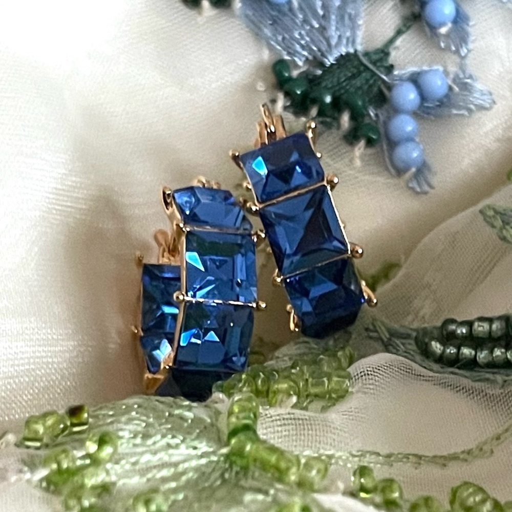 ✨Anthropologie Cecilia Earrings - Picture 9 of 11